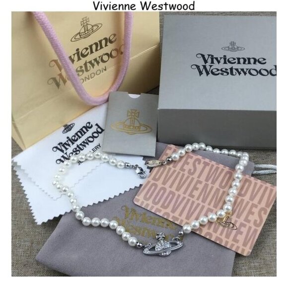 Jewelry - BRAND NEW Vivienne westwood gold Orb Pearl Choker Necklace